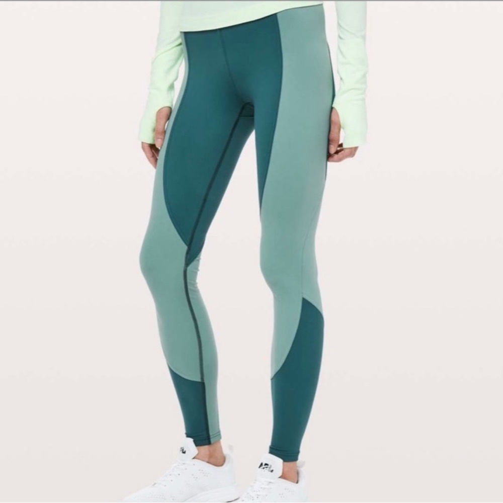 Lululemon wake&train two toned legging
